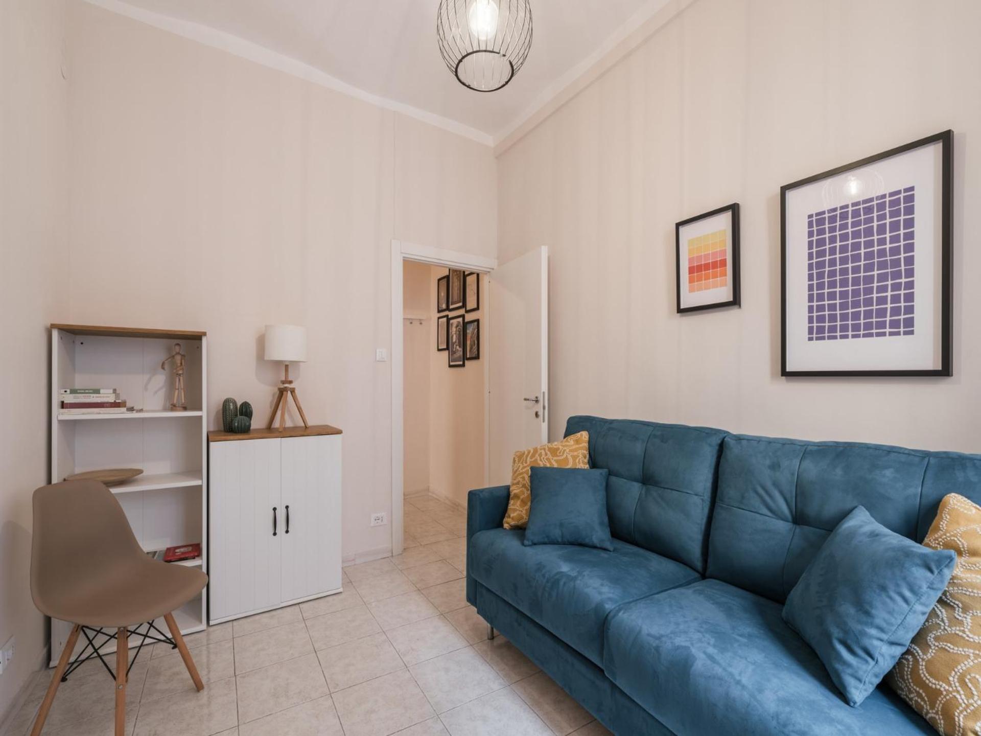 The Best Rent - Spacious One-Bedroom Apartment Near Colosseum Рим Екстер'єр фото